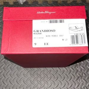 Salvatore Ferragamo Grandioso US Mens 9 EE Nero Calf New in Box